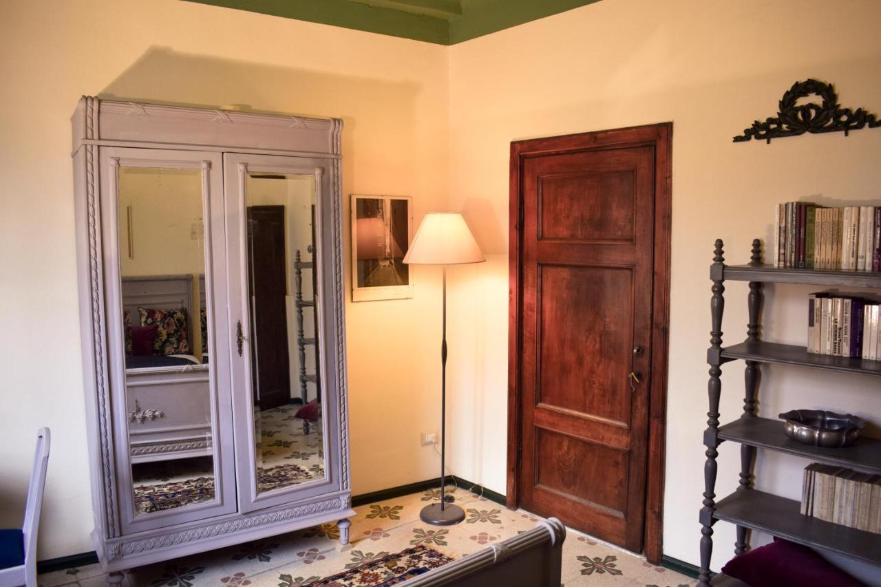 Appartement Il Carmine charme&terrace à Lucques Extérieur photo