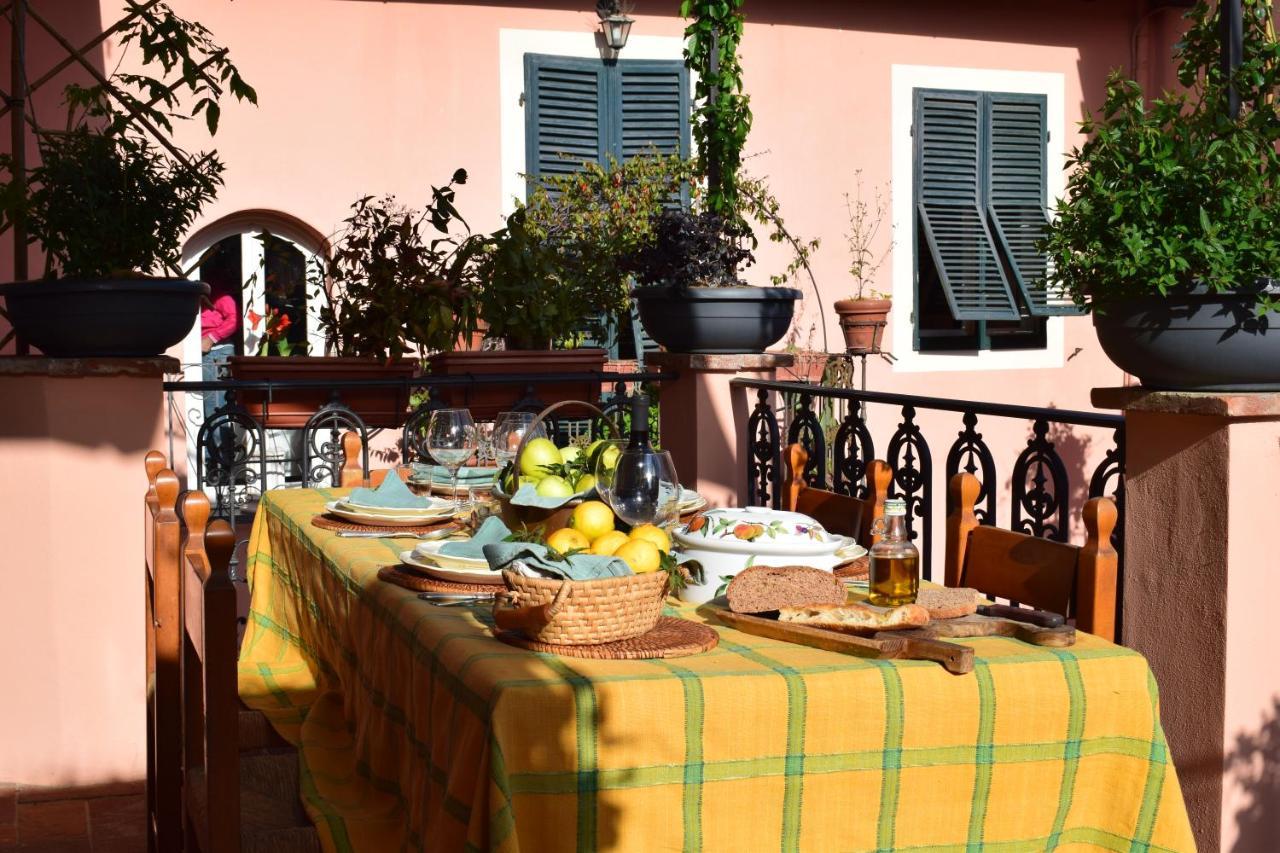 Appartement Il Carmine charme&terrace à Lucques Extérieur photo
