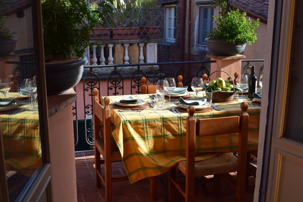 Appartement Il Carmine charme&terrace à Lucques Extérieur photo